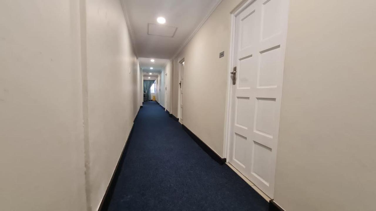 Bayside Hotel Pinetown New Germany Buitenkant foto