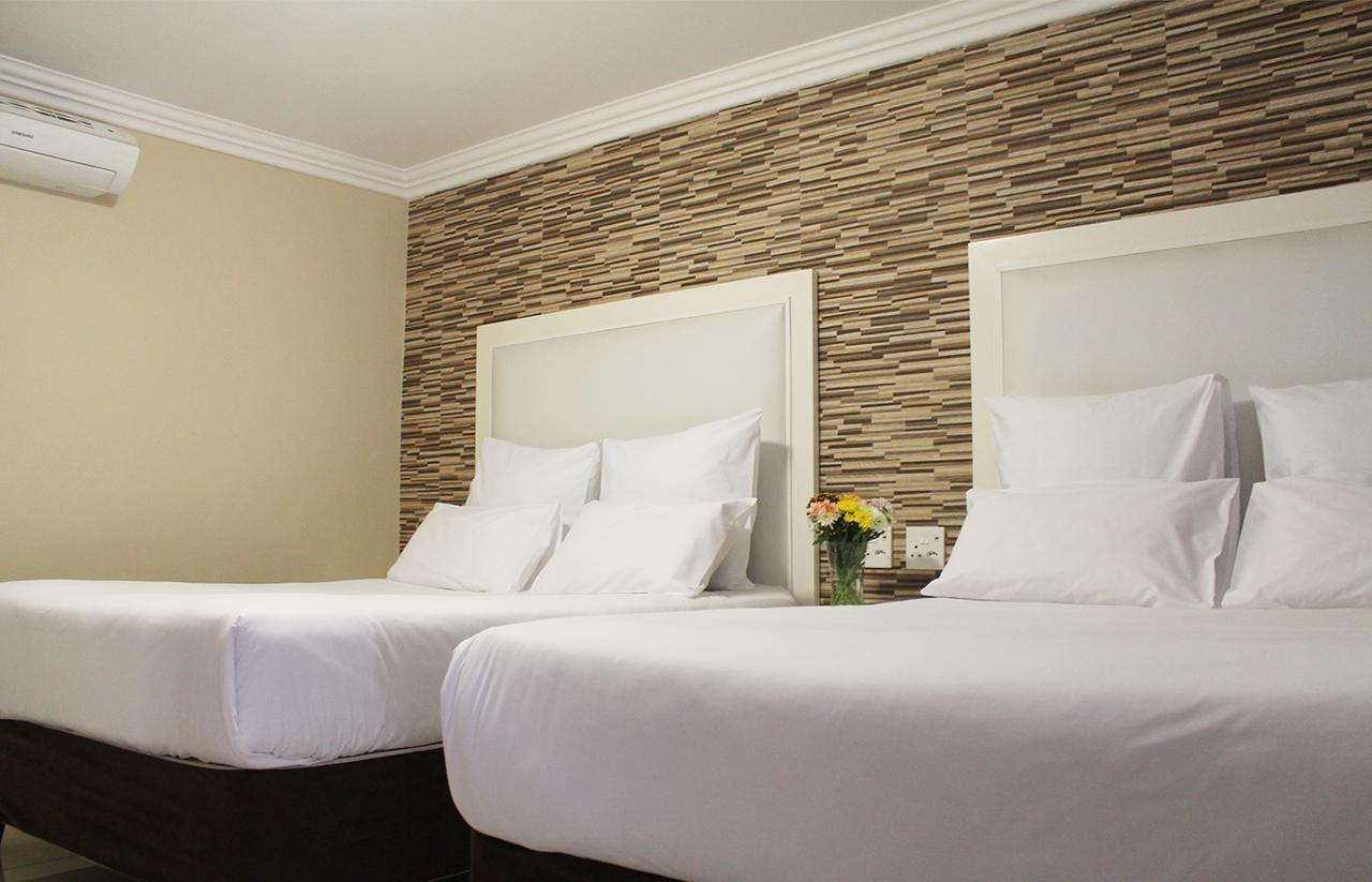 Bayside Hotel Pinetown New Germany Kamer foto