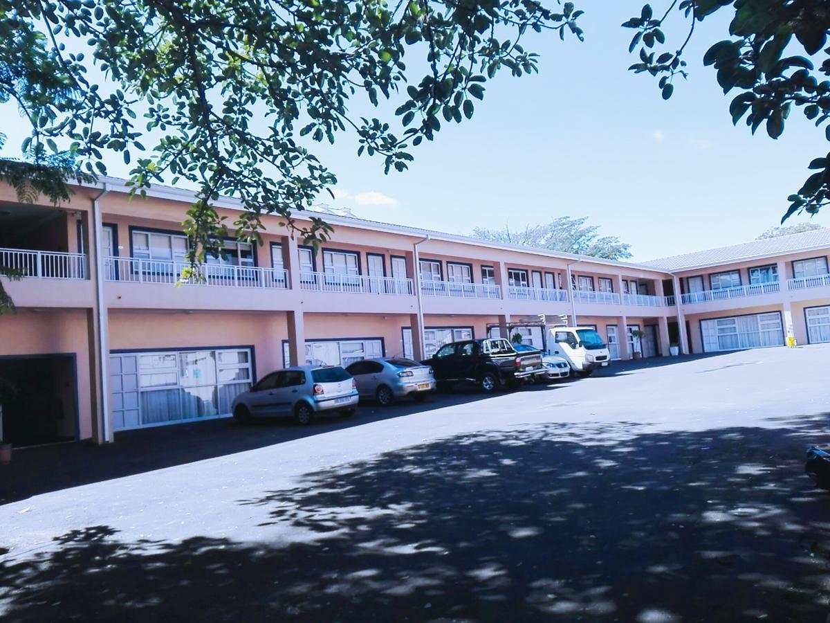 Bayside Hotel Pinetown New Germany Buitenkant foto