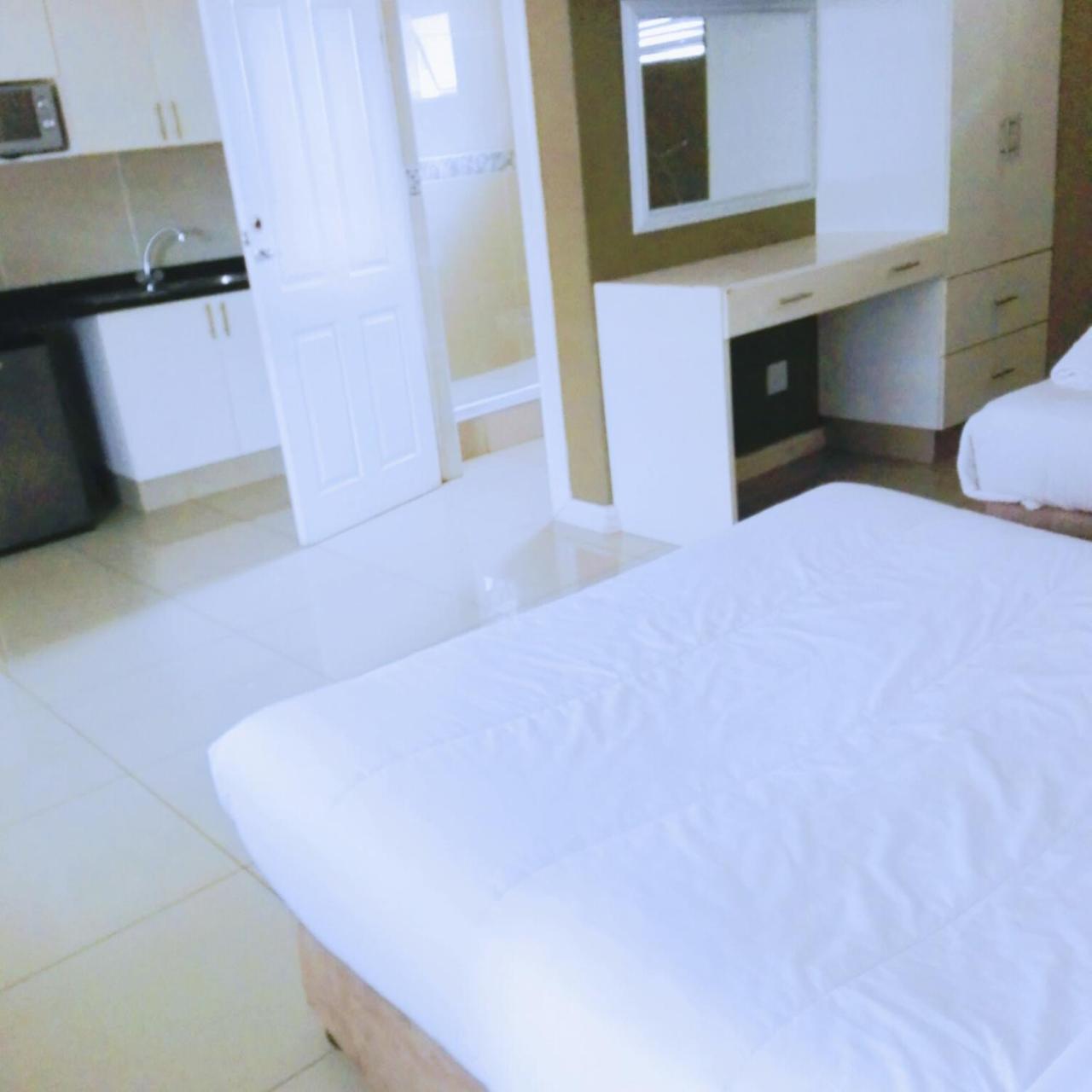 Bayside Hotel Pinetown New Germany Buitenkant foto
