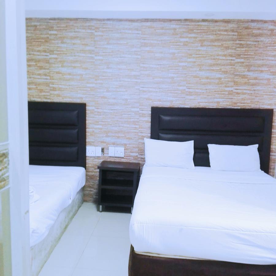 Bayside Hotel Pinetown New Germany Buitenkant foto