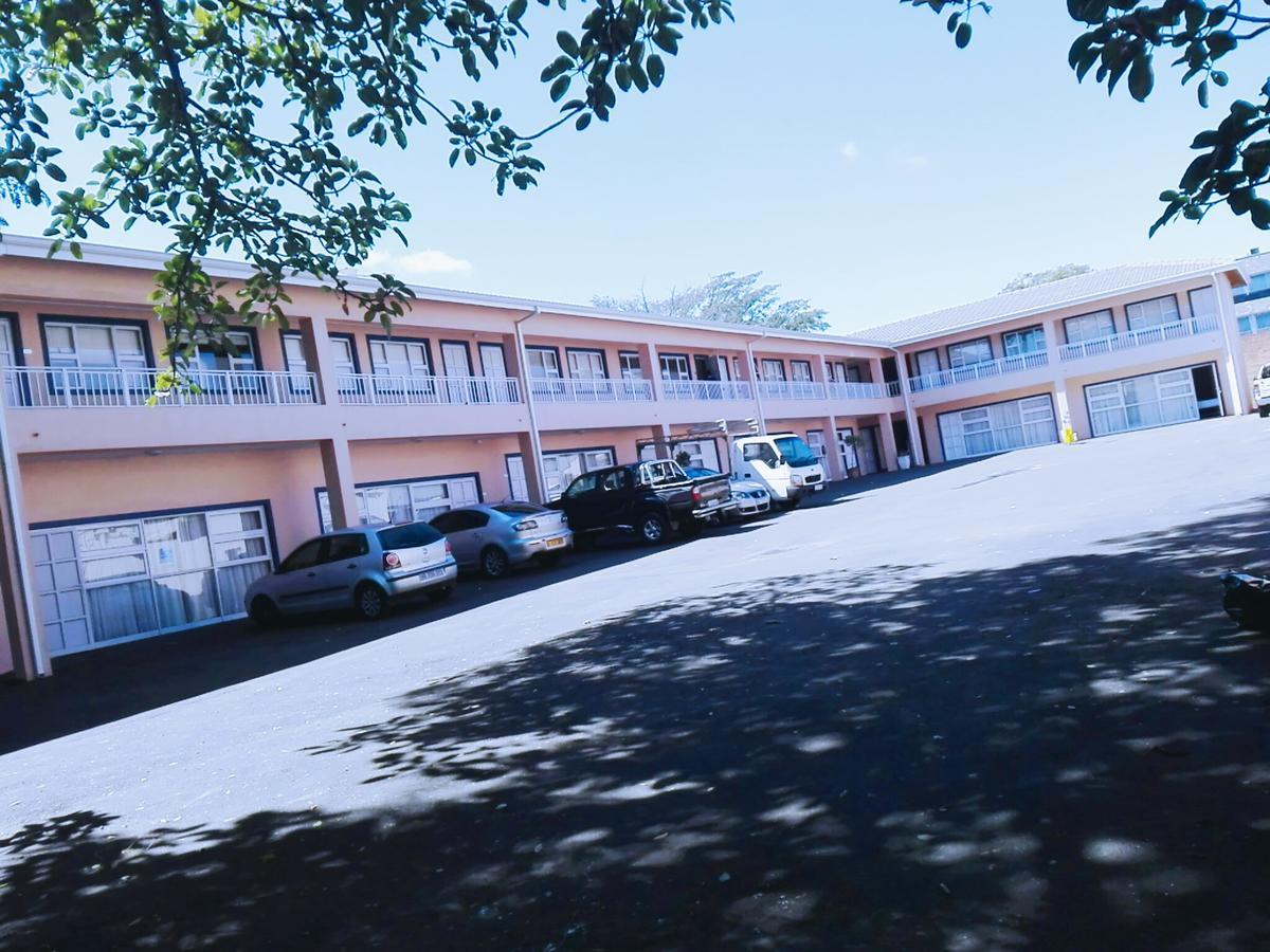 Bayside Hotel Pinetown New Germany Buitenkant foto